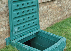 lockable crawl space access door installed in Marquette